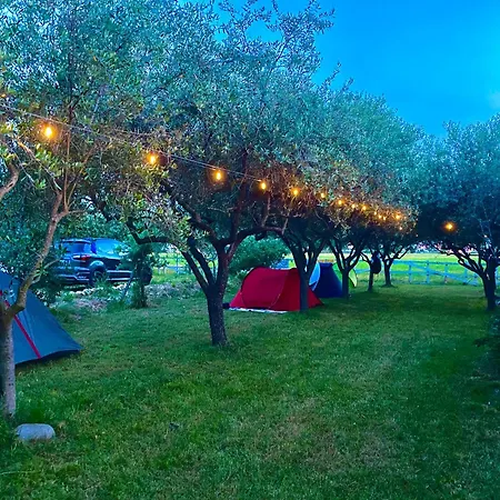 Luxury tent O.k. Corral *