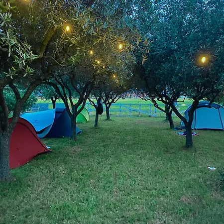 Luxury tent O.k. Corral